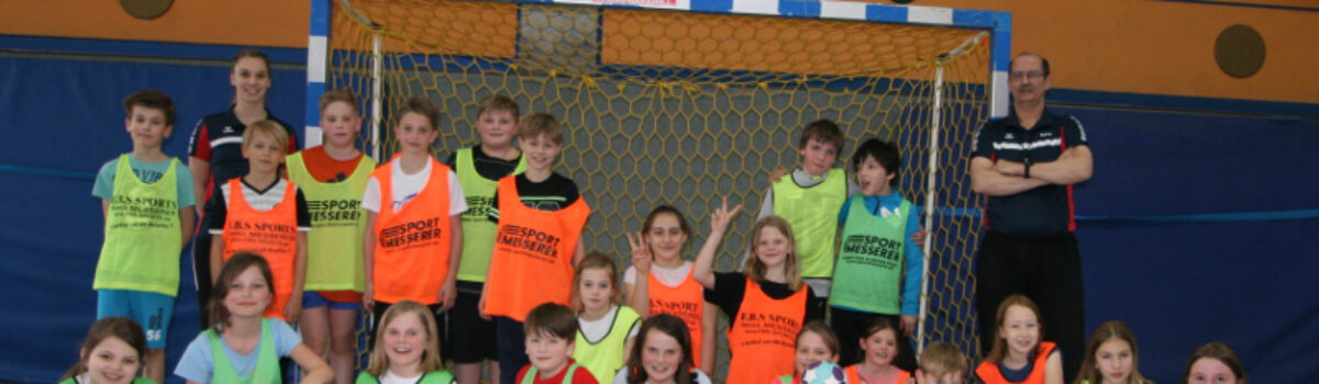 Erster Kinder-Handballtag des TuS Reichshof