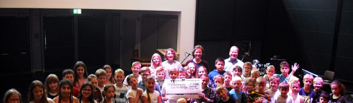 Grundschule Eckenhagen spendet 1.500 EUR an den TuS Reichshof